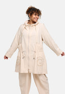 Parka de entretiempo 'Livia' – suave, detallado y moderno