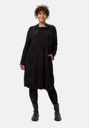 'Ombra' Kleid – Weiter Kragen und fließender Silhouette