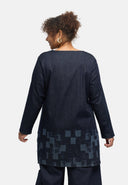'Nila' tunika – mørk denim, laserskåret print