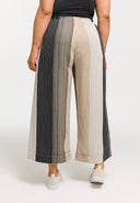 Pantaloni 'Sorella' – ariosi, moderni e unici