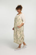 Gúna 'Livia' – éadrom, cairdiúil don fhigiúr & uathúil