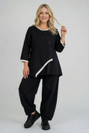 Blús 'Saria' – éagothrom, éadrom & nádúrtha