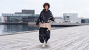 <h5><em><strong>NYT: VELISSE</strong></em></h5><h2><strong_HELE<br/>             LOOKET</strong></h2>